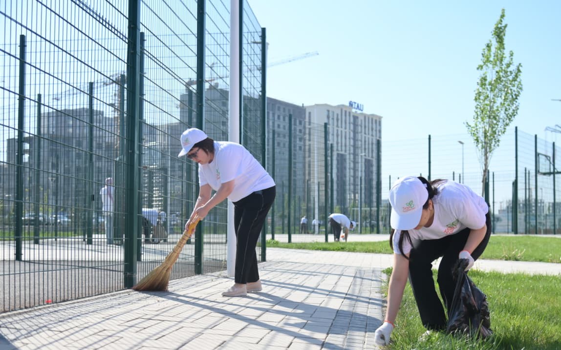 6d10bd82-6777-4368-a9f7-20df44d36d92