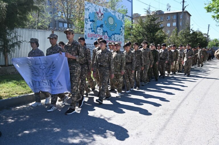 6d5bb94d-7f7c-4639-b198-c5f5a683d78e